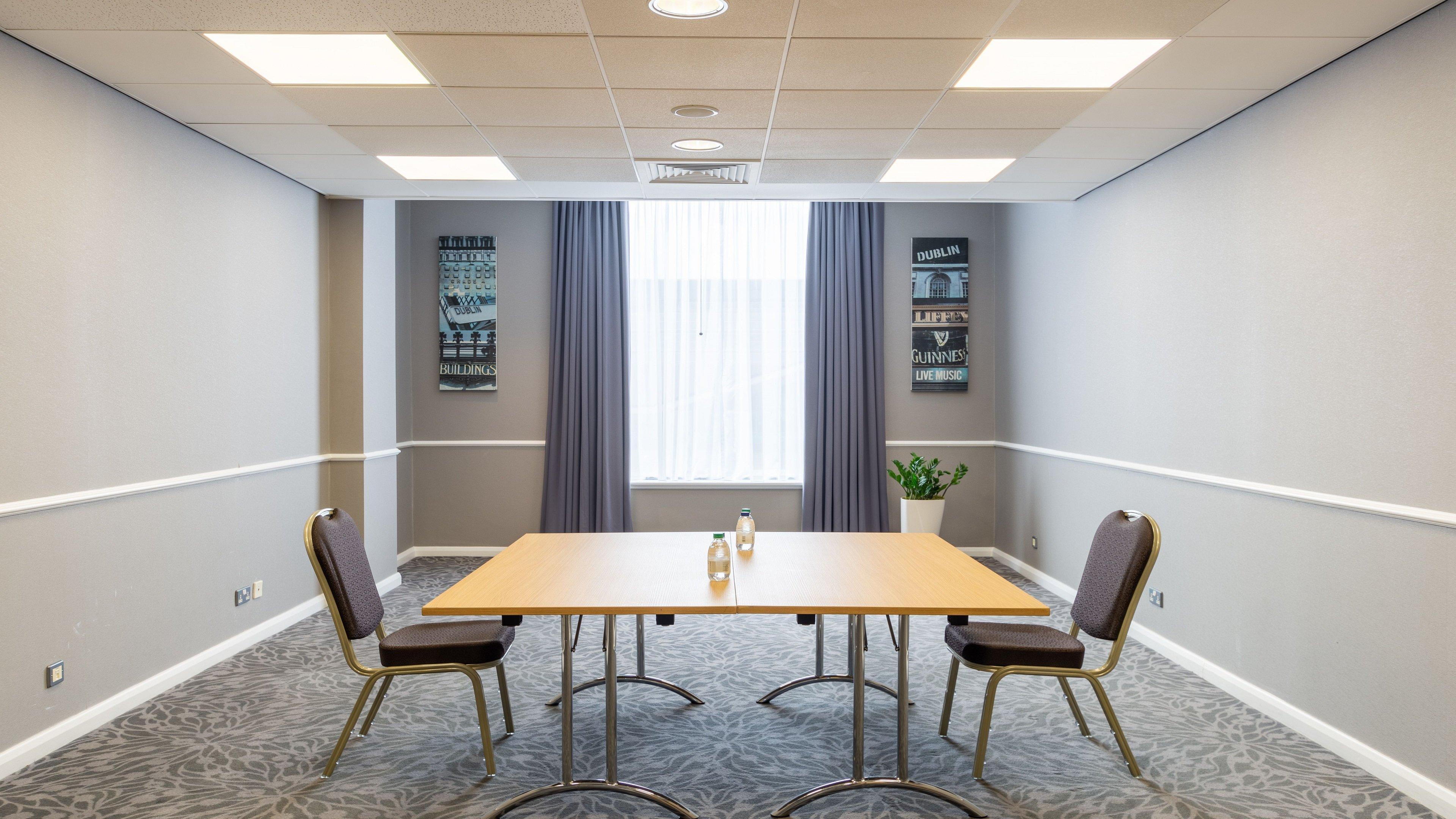 Centre By Ihg 4*