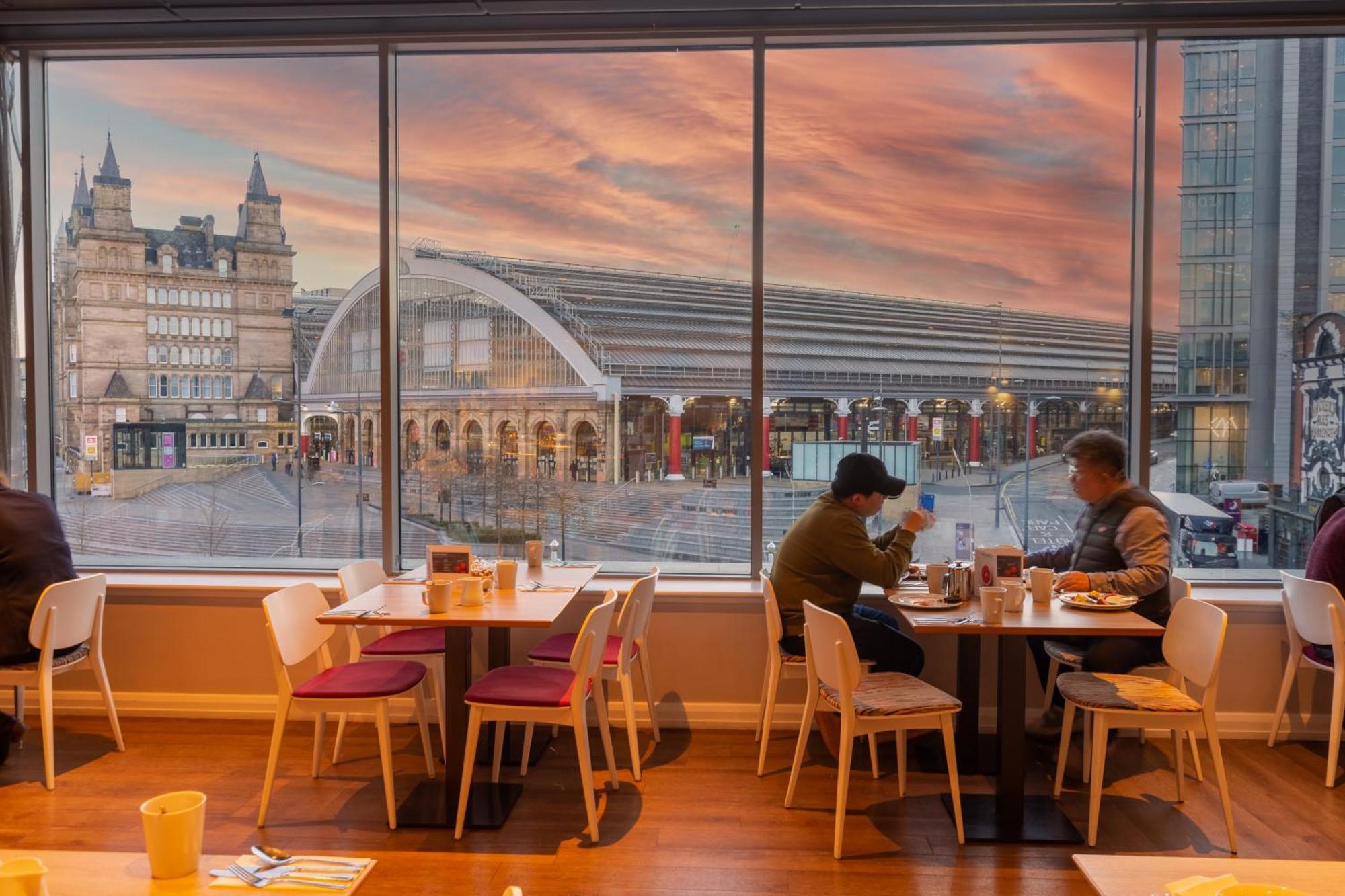 Centre By Ihg Liverpool